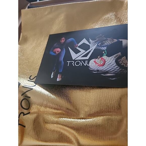 TRONUS Bred Signature Series One New NIB Excellent Running Collectible Size 10 - Picture 6 of 6